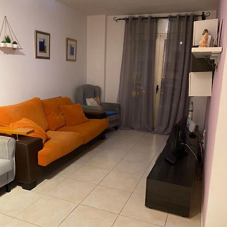 apartamento a 5 minutos playa andando Torredembarra Bagian luar foto